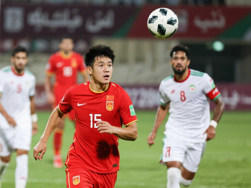 亚洲杯生死战：国足对阵黎巴嫩，谁能占据上风？